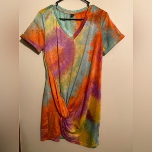 Twist front tie dye dress/swim cover up